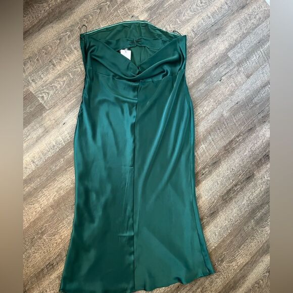 Sugarlips Plus Open Back Satin Maxi Dress- Size 3X - Picture 3 of 8